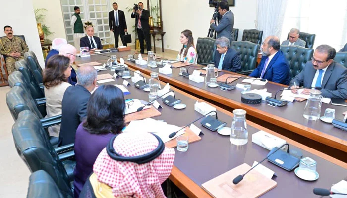 وزیراعظم شہباز شریف سے پولیو نگرانی بورڈ کے 7 رکنی وفد کی ملاقات